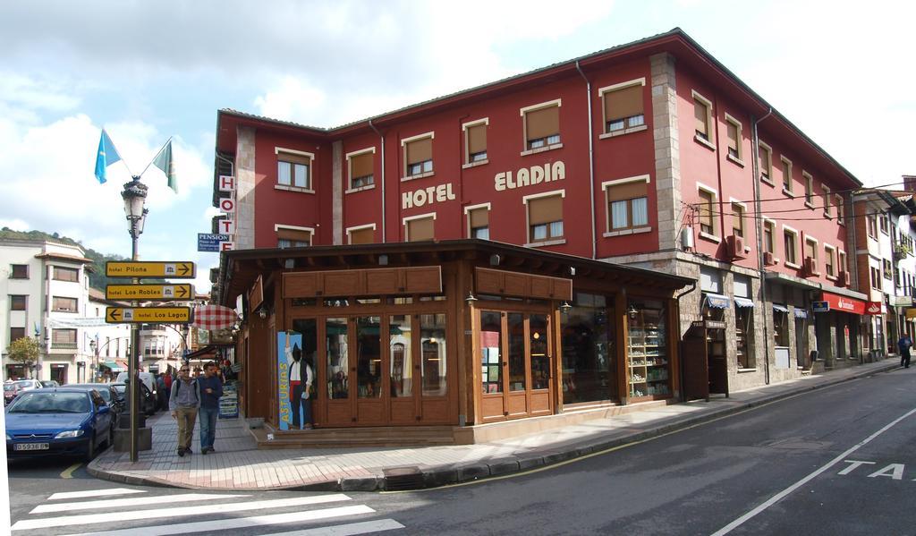 Hotel Eladia Onís Εξωτερικό φωτογραφία